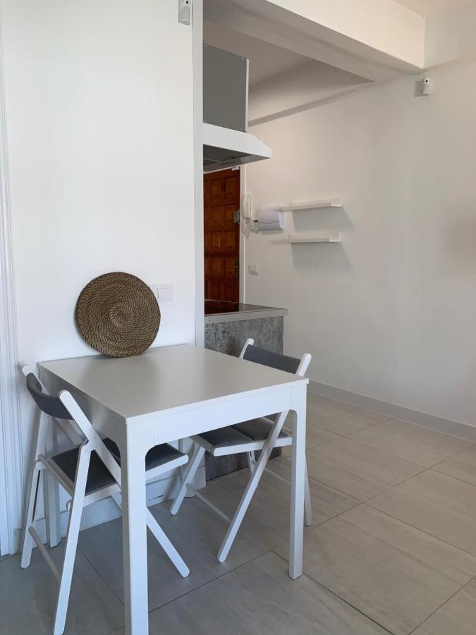 Estudio La Gavota, a 2 minutos de la playa Apartamento Los Cristianos  Exterior foto